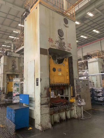 出售二手扬州捷迈产400吨闭式单点压力机