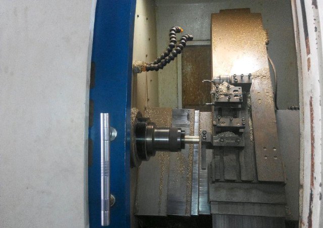 出售两台斜轨数控车床【售价4.7万】一台睿进