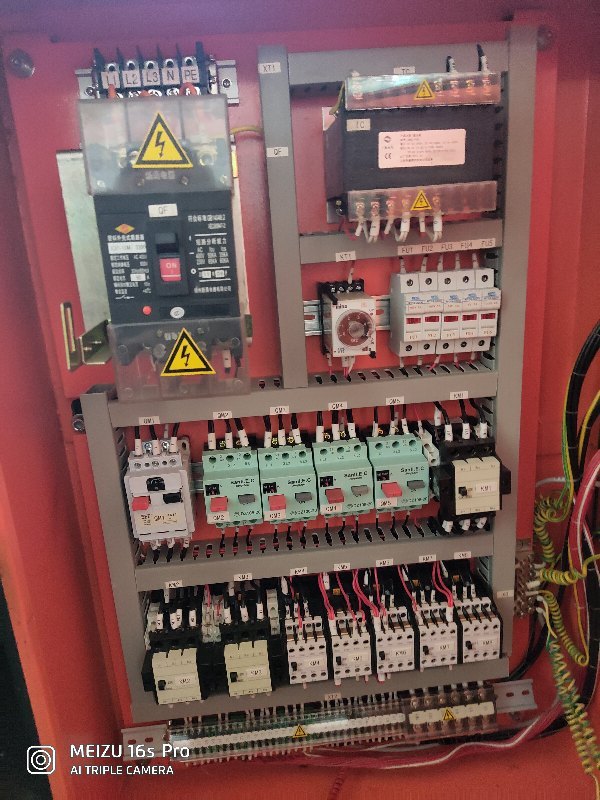 出售M1332Bx1500外圆磨床