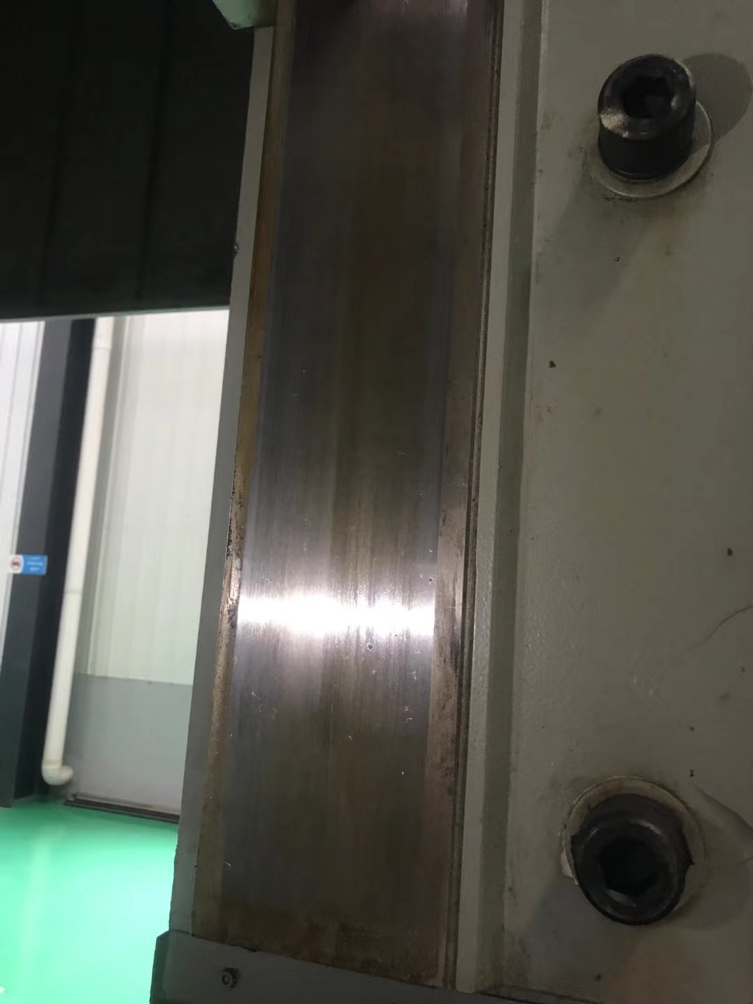 出售1250吨闭式双点