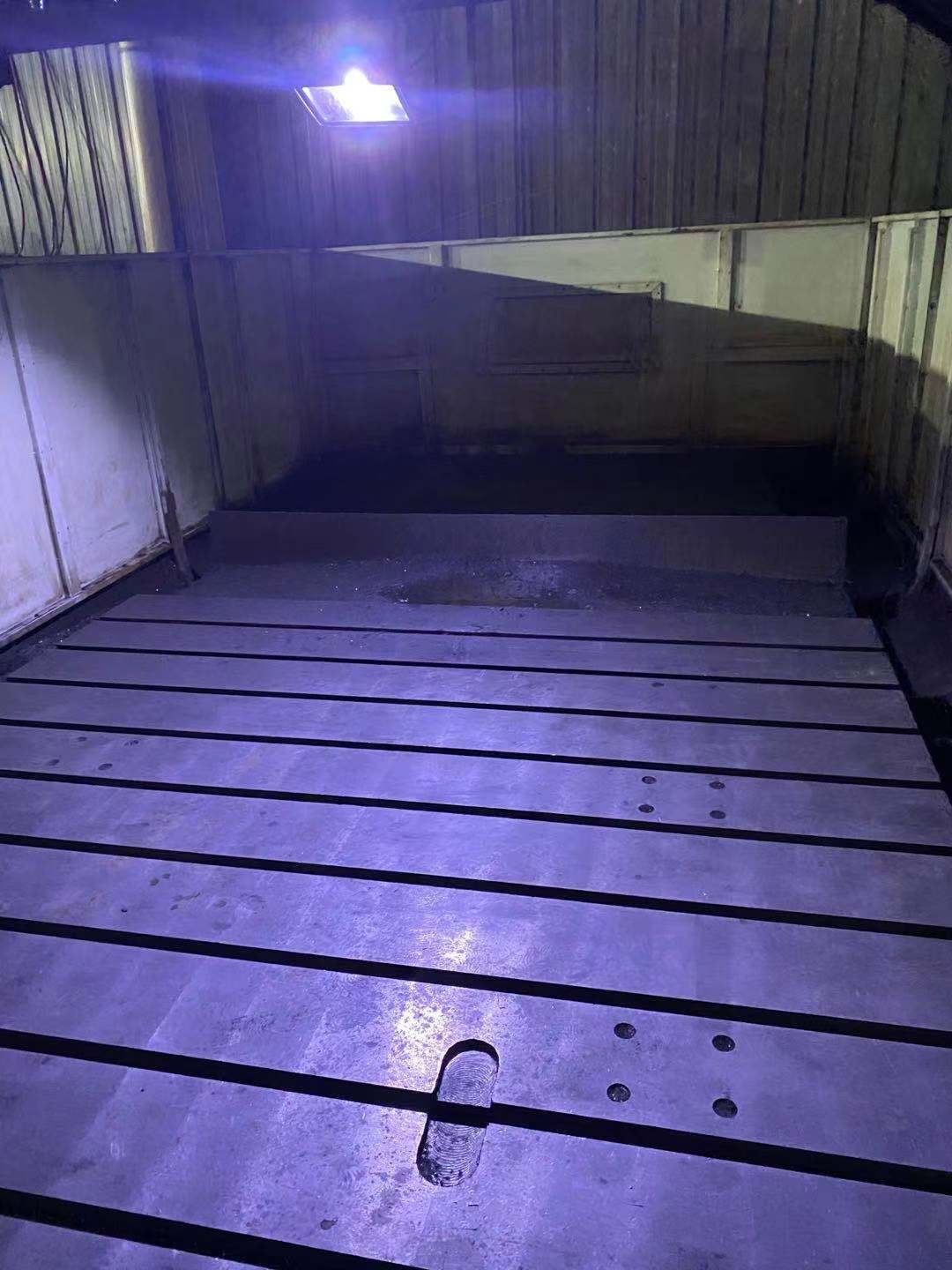 出售：浙江华特3000&#215;2000数控龙门一台