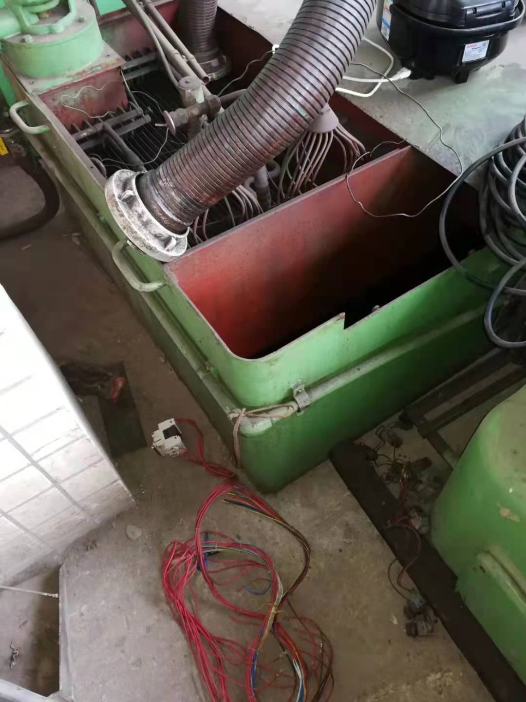 出售德国林德纳螺纹磨型号：GL一2直径400X2000附件资料全少用，磨滚珠丝杆.