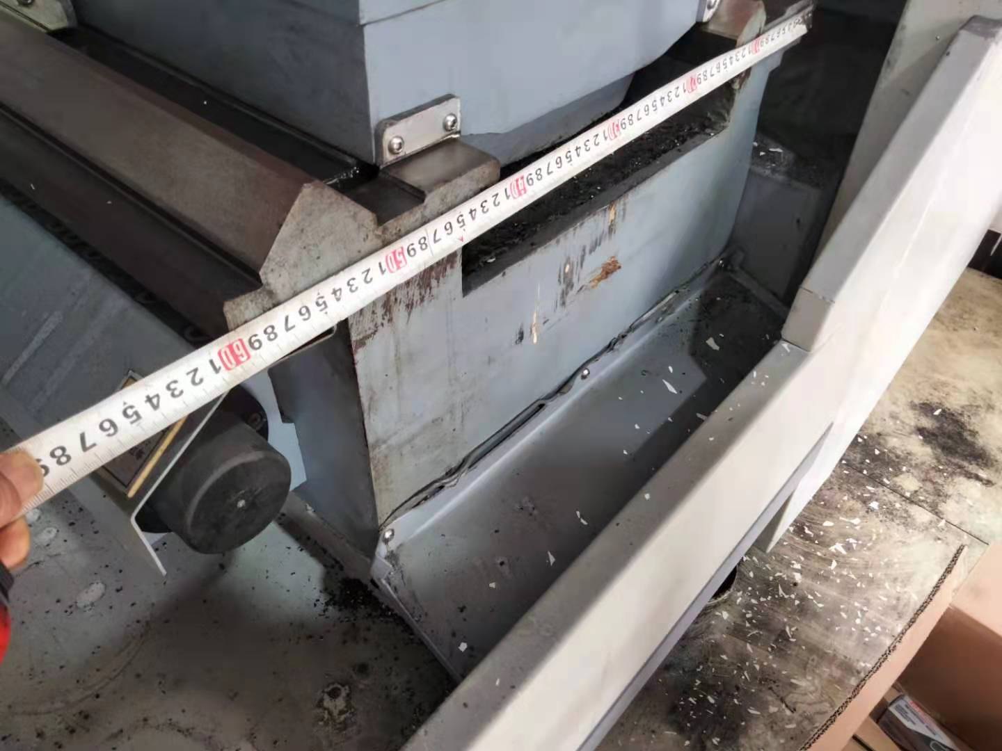 打包出售两台准新数控车61801500和61803000仅试加工