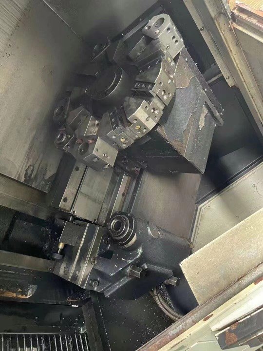出售：2011年斗山245斜床身数控车