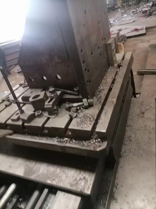 中捷6111b镗床