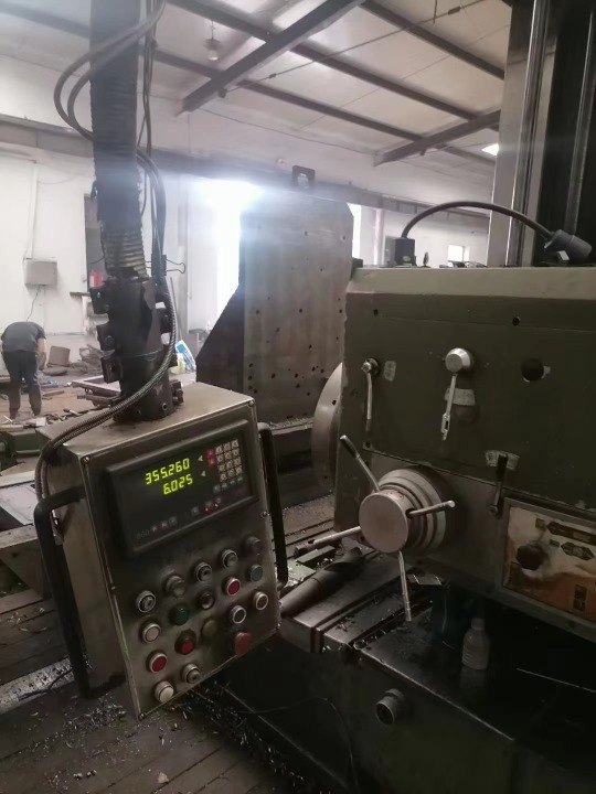 中捷6111b镗床