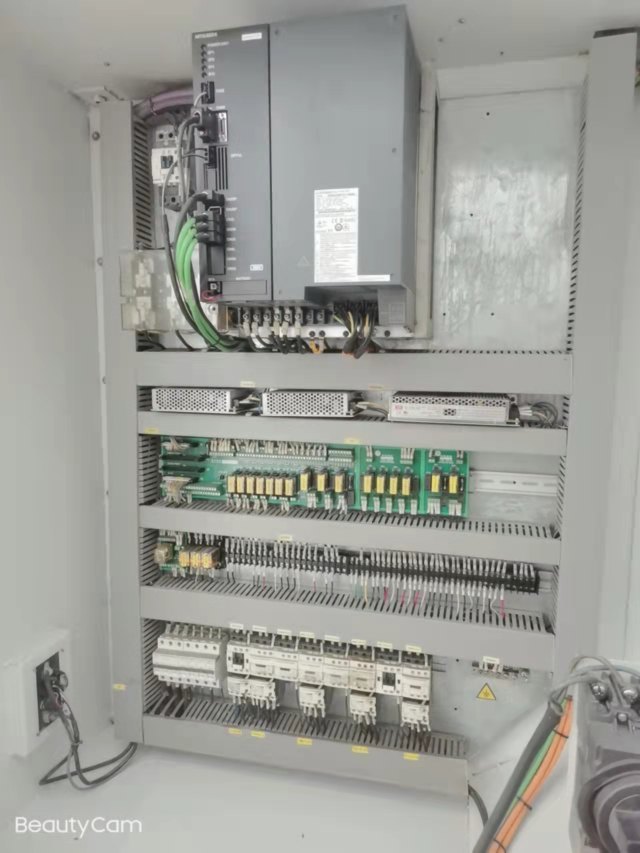 到货同款两台德扬850加工中心 三菱M70系统 三轴重型滚柱线轨 主轴BT40/1000.