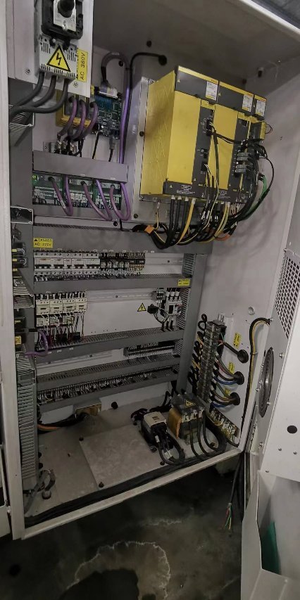 精品2014年台湾东台TNL100AL数控车床，原版原漆，线规8寸卡盘，发那科0iTD.