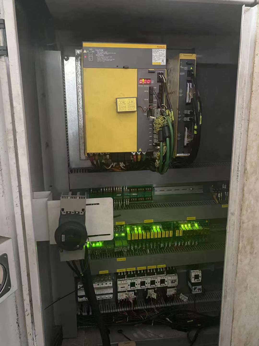 出售：厚道2516数控龙门加工中心一台