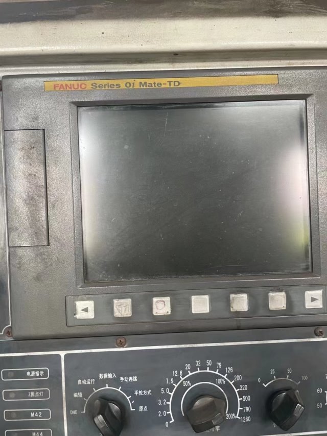 安阳鑫盛6180乘3米数控车