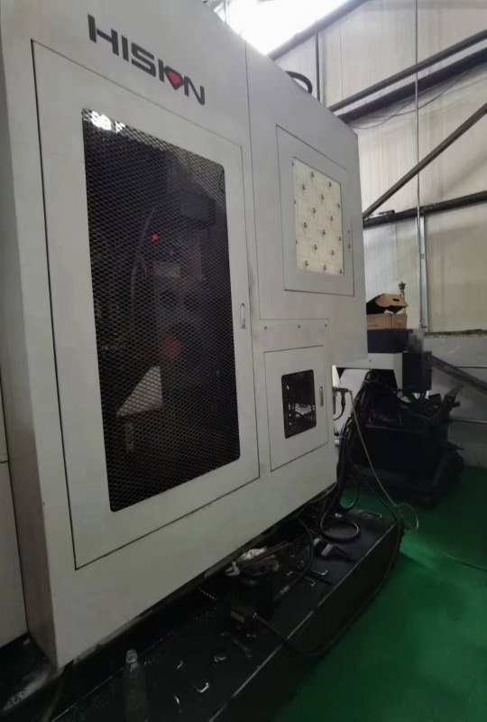 海天500双工位卧加， 行程800&#215;600&#215;700， BT50齿轮头，线.