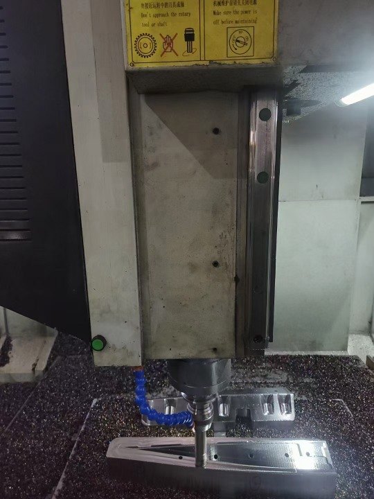 出售1613龙门铣
