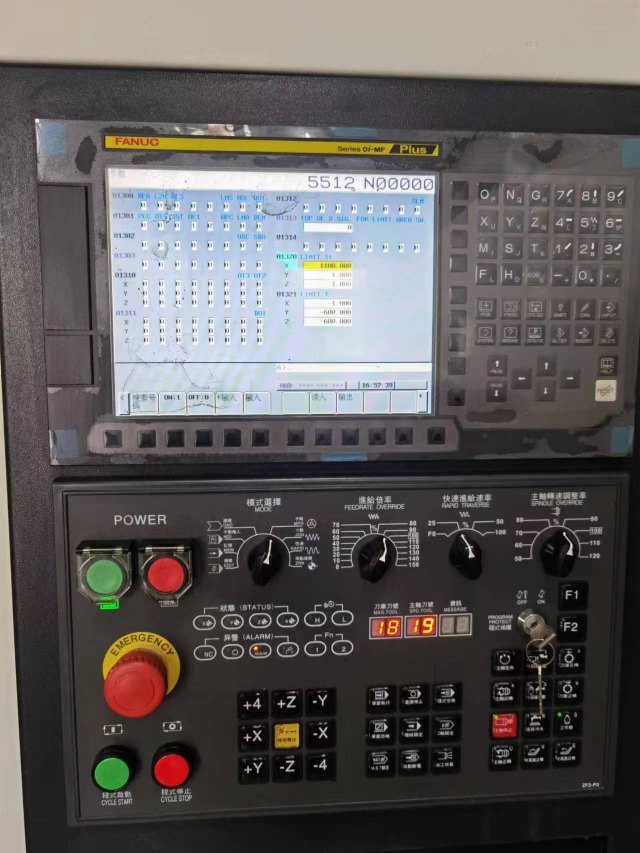 品牌:苏州铭烨晟1160 系统：发那科0i-MFPLUS 导轨：三轴滚柱线轨 行程：110.