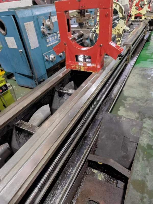 2022年沈阳机床厂CW6180B8米车床，导轨如镜面，带3个.