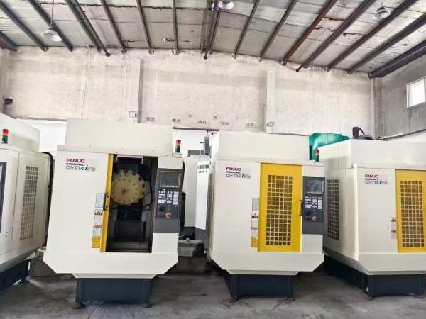 同款5台原装发那科小黄机品牌：FANUC-T14iFb年份：201.