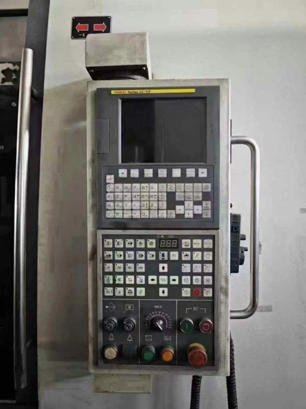 沈阳6070数控立车沈阳6070数控立车，同款两台，一台24.