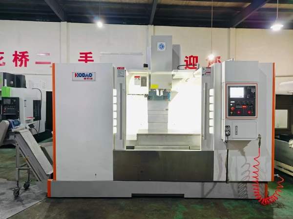 ＃厚道1380加工中心刚到货，厚道1380加工中心，三菱M8.