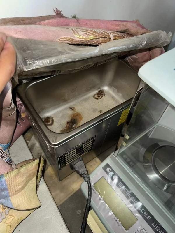 几台小仪器罗根颗粒计数器，天平，超声波，干燥箱，硬.