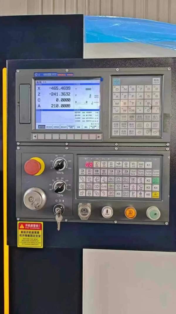 刚到仓库同款三台6245A，广数988TA系统，12寸液压卡盘.