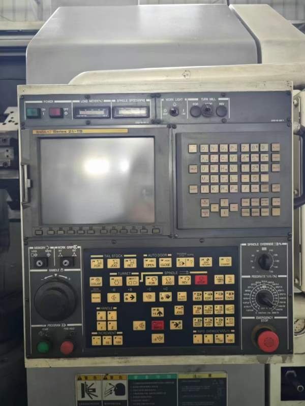 同款两台威亚立车SKT V3R/L，回转(mm)620，加工长度(m.