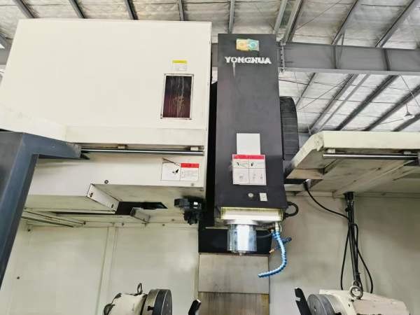 还有一台永华1370重型加工中心，50主轴，带中心出水，.
