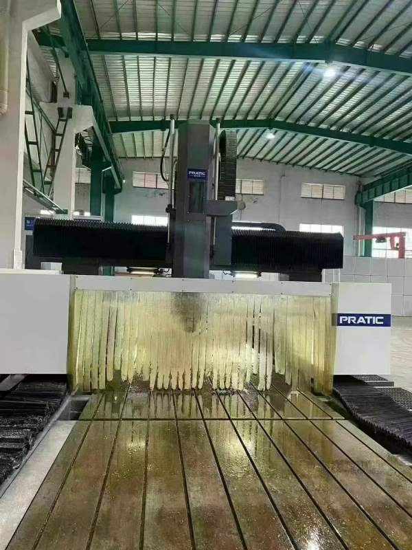 搬家特价处理普拉迪龙门一台PHB-CNC6000S工作台：2000.