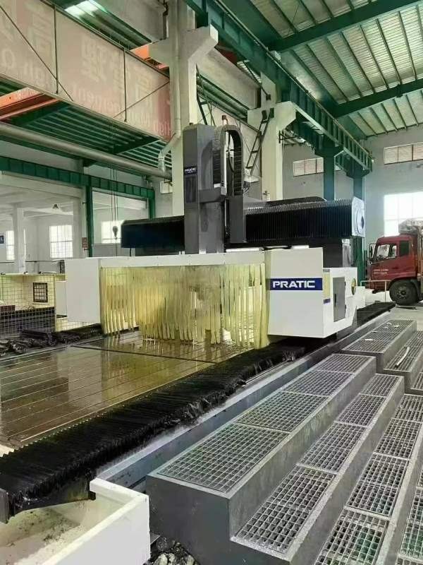 搬家特价处理普拉迪龙门一台PHB-CNC6000S工作台：2000.