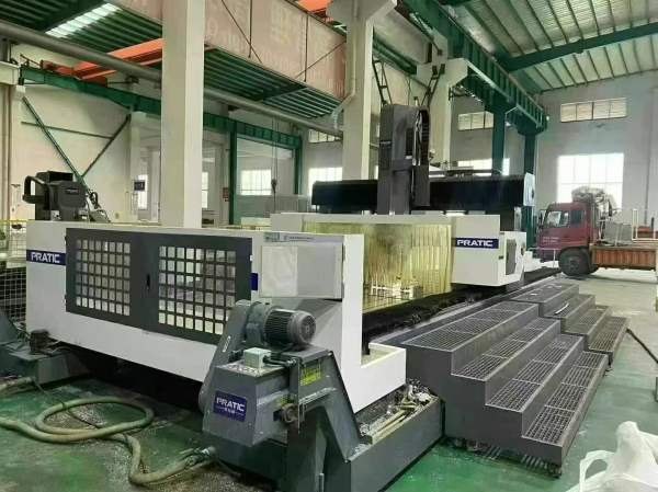 搬家特价处理普拉迪龙门一台PHB-CNC6000S工作台：2000.
