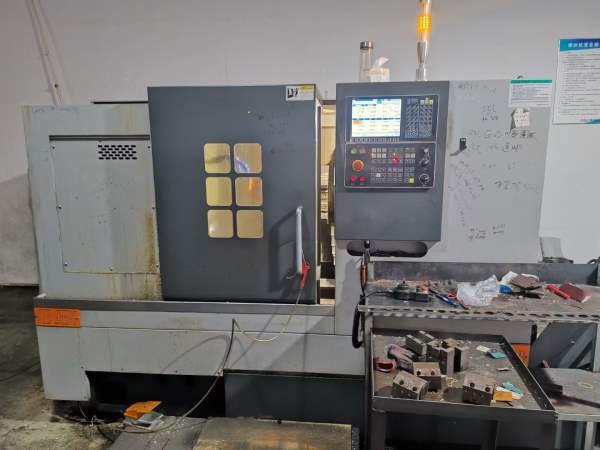富阳工厂拿下重型精品铁正50线规刀塔机一台，铁正系统.