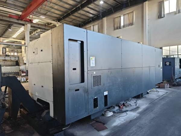韩国原装斗山PUMA800L数控车床，32寸液压卡盘，过棒料.