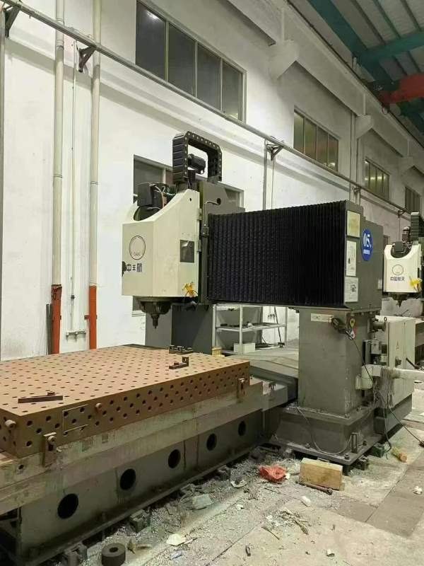 还剩后1台航天数控搅拌摩擦焊接设备工作台1500/2500门.