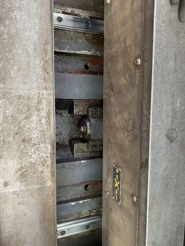 低价处理，正代精机1370立加，三菱M80系统，主轴12000.
