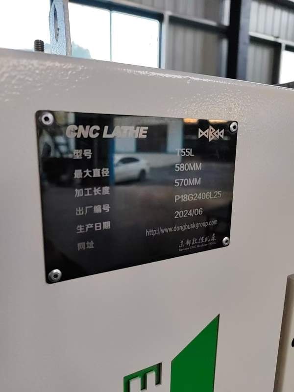 精品T55斜轨刀塔机，8寸中空液压卡盘，10工位伺服刀塔.