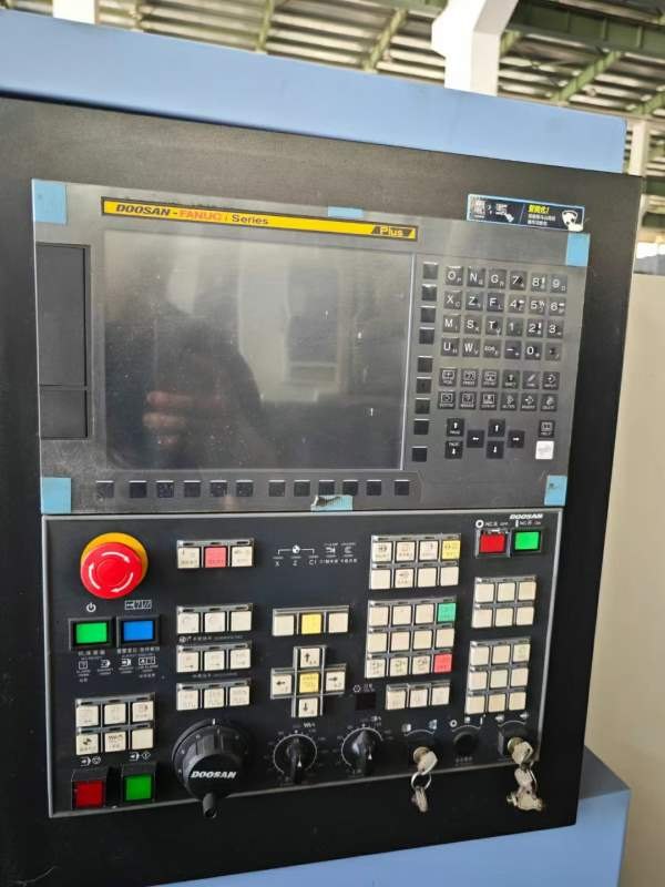 斗山2450数控车床