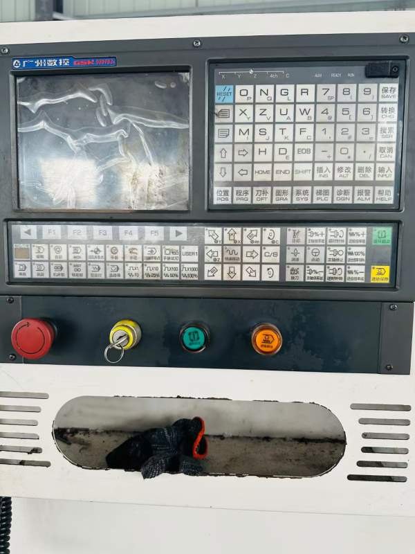 2021年精品6140/1000数控车一台，两档变频