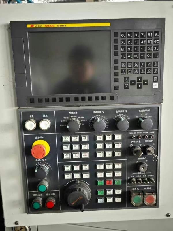 纽威161H，6寸卡盘，加工长度320