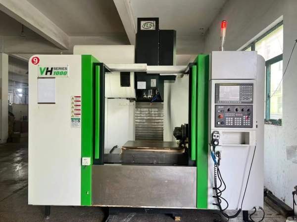 新到雅力士VH1000加工中心，三轴45滚柱线轨，XZ6滑块.