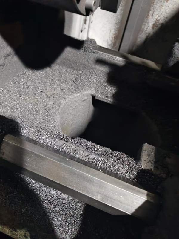 刚买下2台2020年瑞远520/1000数控车，10寸液压卡盘，.