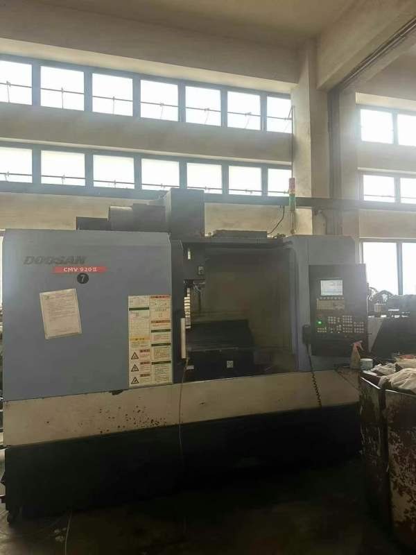 7台斗山 CMV920加中工心，打处包理；台台精度都很好