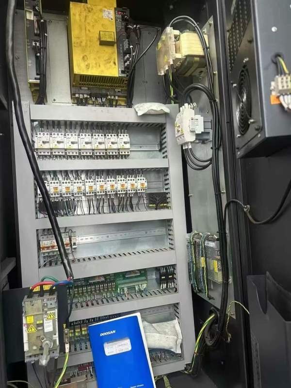7台斗山 CMV920加中工心，打处包理；台台精度都很好