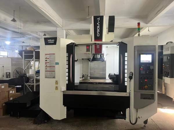 重型台群1060带170四轴三菱M80系统，三线12000转真正.