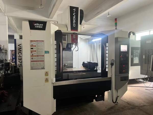 重型台群1060带170四轴三菱M80系统，三线12000转真正.