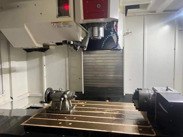 重型台群1060带170四轴三菱M80系统，三线12000转真正.