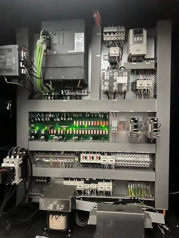 重型台群1060带170四轴三菱M80系统，三线12000转真正.