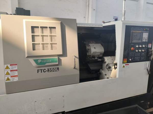 经典友佳FTC-350L，8寸液压卡盘，12工位刀塔，液压尾.