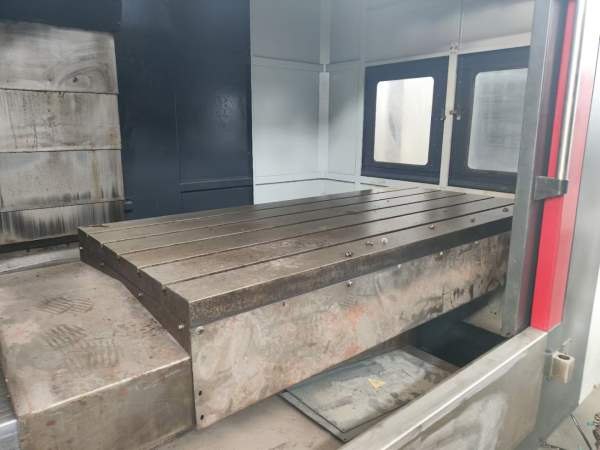立扬1680，三轴硬轨，50主轴齿轮头，发那科MF系统