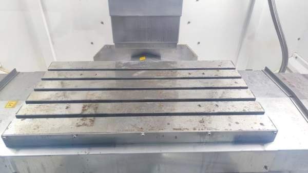 刚刚买下一台2021年良将MCV855L加工中心，两线一硬，.