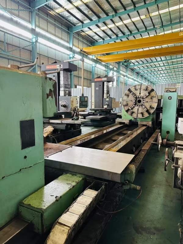 沈阳机床出口型重型61160数控车床，加工长度5米，导轨.