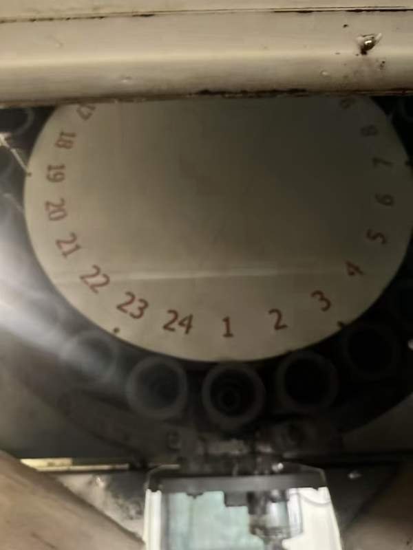 老牌永华1060重型机，BT50主轴，自重7吨，Z轴加高300m.