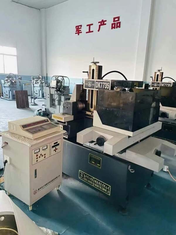 同款8台全新泰州7735线切割，安装了就打了样